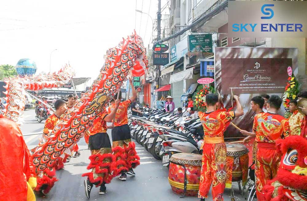cung-cap-doan-lan-su-rong-khai-truong